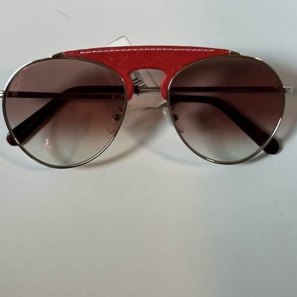 LOEWE Red Leather Sunglasses‎ Tortoise 
Plastic/Metal Women main image 8